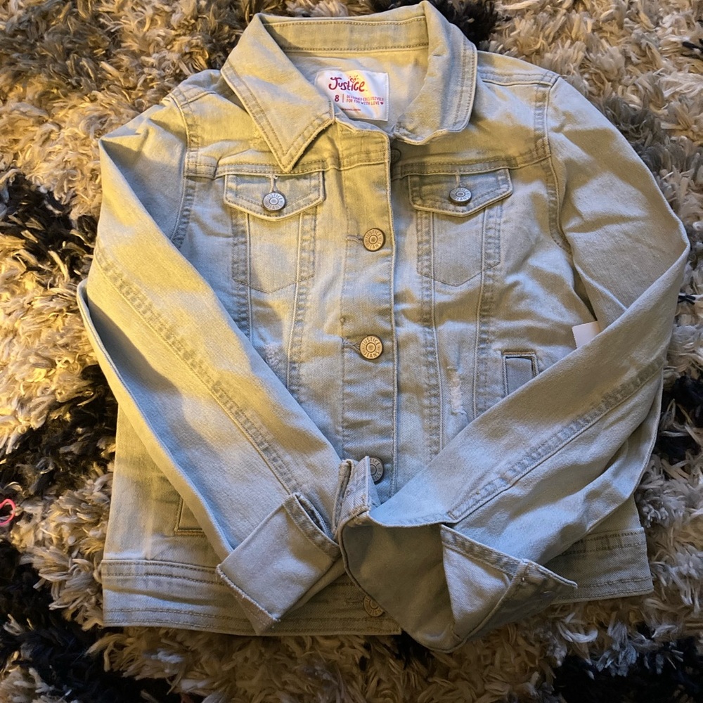 Denim jacket light wash